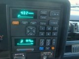 1994 Chevrolet Suburban K1500 4x4 Controls