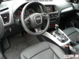 2010 Audi Q5 3.2 quattro Black Interior
