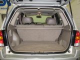 2004 Ford Escape Limited 4WD Trunk