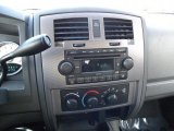 2007 Dodge Dakota SLT Club Cab Controls