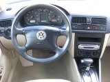 2000 Volkswagen Jetta GLS Sedan Dashboard