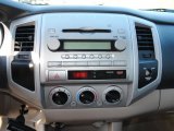 2008 Toyota Tacoma PreRunner Access Cab Controls
