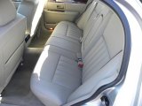 2007 Lincoln Town Car Signature Medium Light Stone Interior