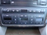 2002 Audi S8 4.2 quattro Controls