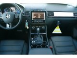 2011 Volkswagen Touareg VR6 FSI Sport 4XMotion Dashboard