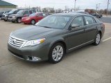 Cypress Green Pearl Toyota Avalon in 2011