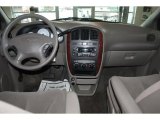 2003 Chrysler Town & Country LX Dashboard