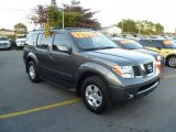 2005 Nissan Pathfinder SE