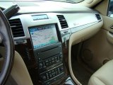 2009 Cadillac Escalade Hybrid AWD Controls