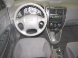 2006 Hyundai Tucson GL Dashboard