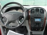2004 Chrysler Town & Country Limited Dashboard