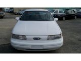 1995 Performance White Ford Taurus GL Sedan #41631596