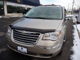 2008 Chrysler Town & Country Limited