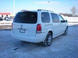 Frost White Metallic Buick Terraza in 2005