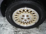 1997 Chrysler Town & Country LXi Wheel