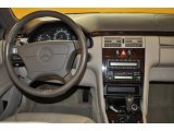1997 Mercedes-Benz E 320 Sedan Dashboard