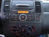 2010 Nissan Versa 1.6 Sedan Controls