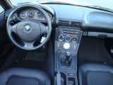 2000 BMW Z3 2.3 Roadster Dashboard