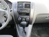 2008 Hyundai Tucson GLS Controls