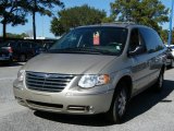 2006 Linen Gold Metallic Chrysler Town & Country Limited #42596473
