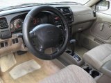 2000 Nissan Frontier SE Crew Cab Beige Interior