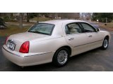 2000 Lincoln Town Car Cartier Exterior