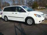 Taffeta White Honda Odyssey in 2009