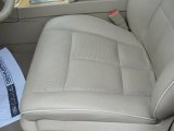 2008 Lincoln Navigator Luxury Camel/Sand Piping Interior