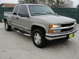 1998 Chevrolet C/K K1500 Extended Cab 4x4 Front 3/4 View