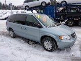 2002 Chrysler Town & Country LX Front 3/4 View