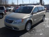 2011 Chrysler Town & Country Touring - L