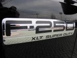 2005 Ford F250 Super Duty XLT Crew Cab Marks and Logos