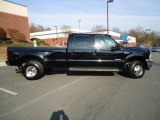 Black Ford F350 Super Duty in 2004