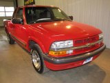2003 Victory Red Chevrolet S10 Extended Cab #43254824
