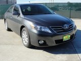 2011 Magnetic Gray Metallic Toyota Camry XLE V6 #43254559