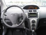 2011 Toyota Yaris 5 Door Liftback Dashboard