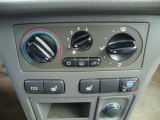 2001 Saab 9-3 Sedan Controls
