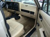 1996 Jeep Cherokee SE 4WD Tan Interior