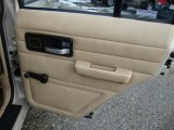 1996 Jeep Cherokee SE 4WD Door Panel