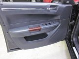 2010 Chrysler 300 C HEMI AWD Door Panel