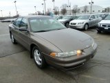 1999 Oldsmobile Intrigue GX Front 3/4 View
