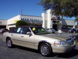 2006 Light French Silk Metallic Lincoln Town Car Signature Limited #429538