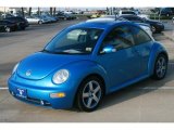 2004 Volkswagen New Beetle Satellite Blue Edition Coupe Front 3/4 View