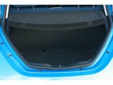 2004 Volkswagen New Beetle Satellite Blue Edition Coupe Trunk