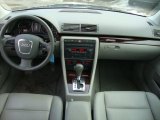 2006 Audi A4 3.2 quattro Sedan Dashboard