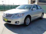 2011 Toyota Camry XLE V6 Front 3/4 View