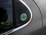 2002 Chrysler 300 Pro-Am Edition Marks and Logos