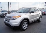 2011 Ford Explorer FWD Front 3/4 View