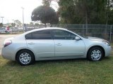 2009 Radiant Silver Metallic Nissan Altima 2.5 #43782591