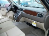 2011 Chevrolet Suburban LS 4x4 Dashboard